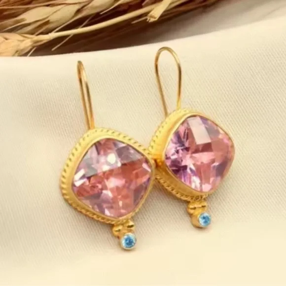 Vintage Gold Pink Earrings - Picture 2 of 7